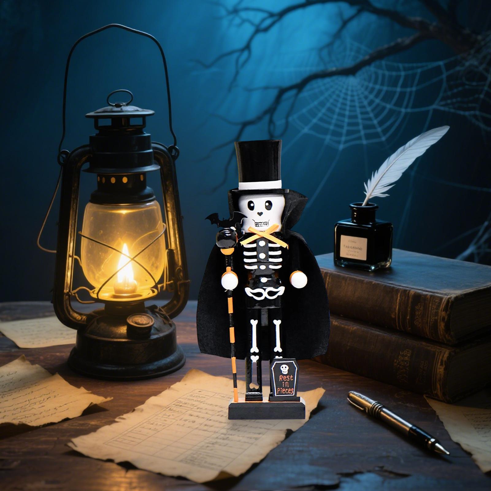 Dekorasi Halloween berupa Figu - Nutcracker Figurine ulasan dan harga